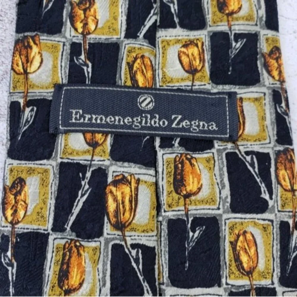 Ermenegildo Zegna 100% Silk Men's Tie Italy Tulip Novelty Print